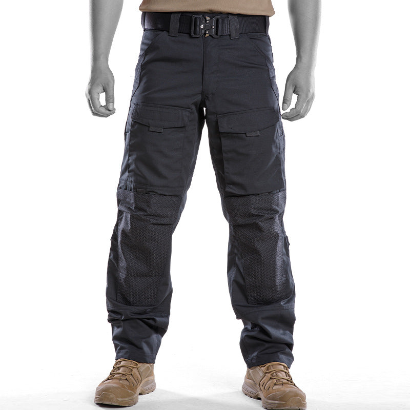 Men's Tactical Multi-Pocket Outdoor Training Pants, fit view