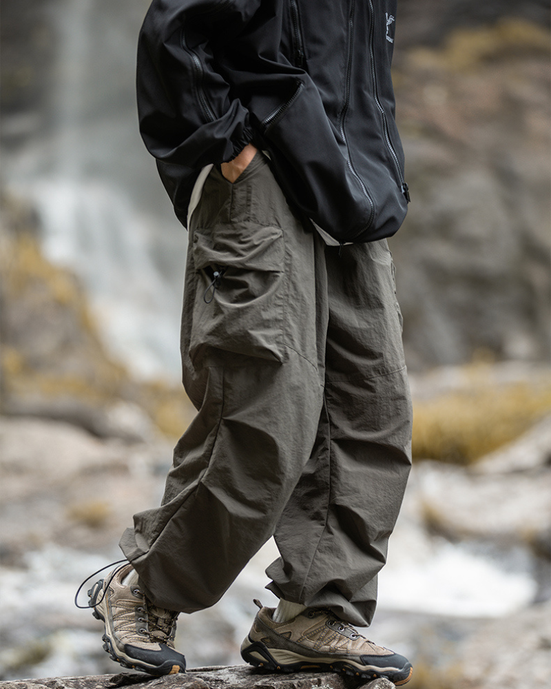 Functional Loose-Fit Outdoor Hiking Cargo Pants
